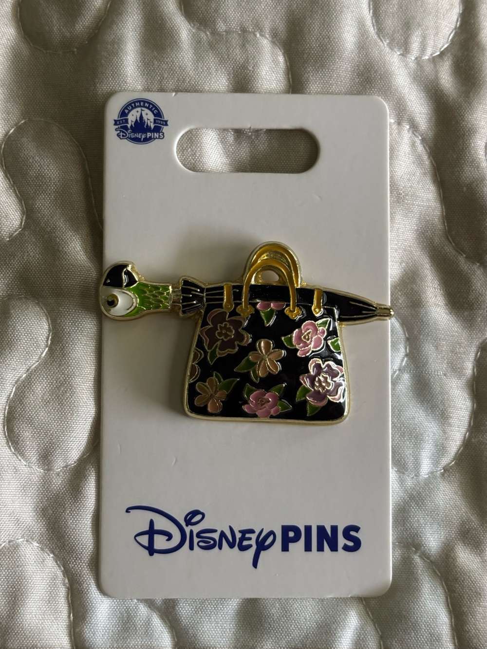 Authentic Disney Parks Marry Poppins Purse & Umbrella Pin